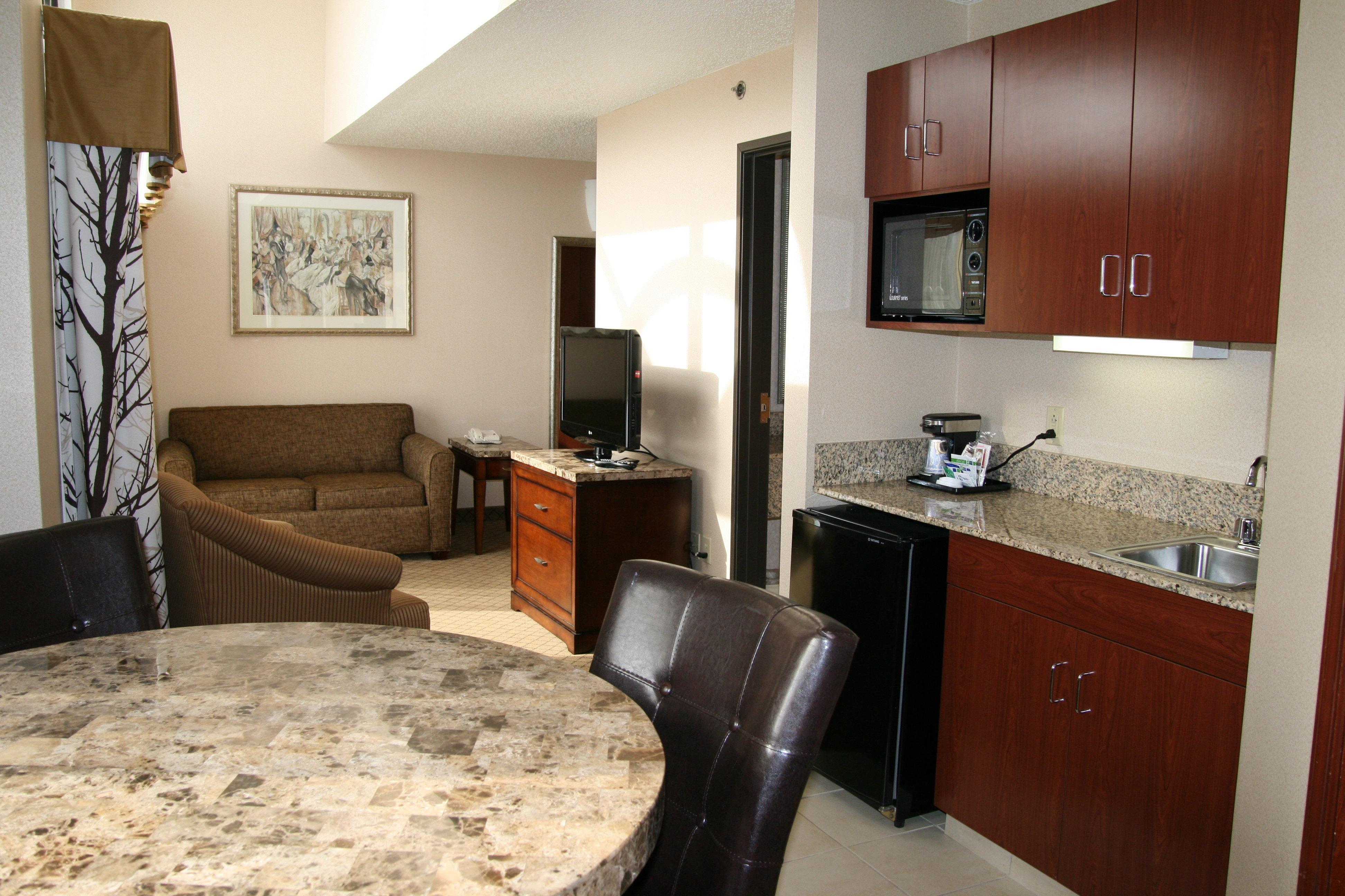 Express Grove - Premium Outlet Mall By Ihg