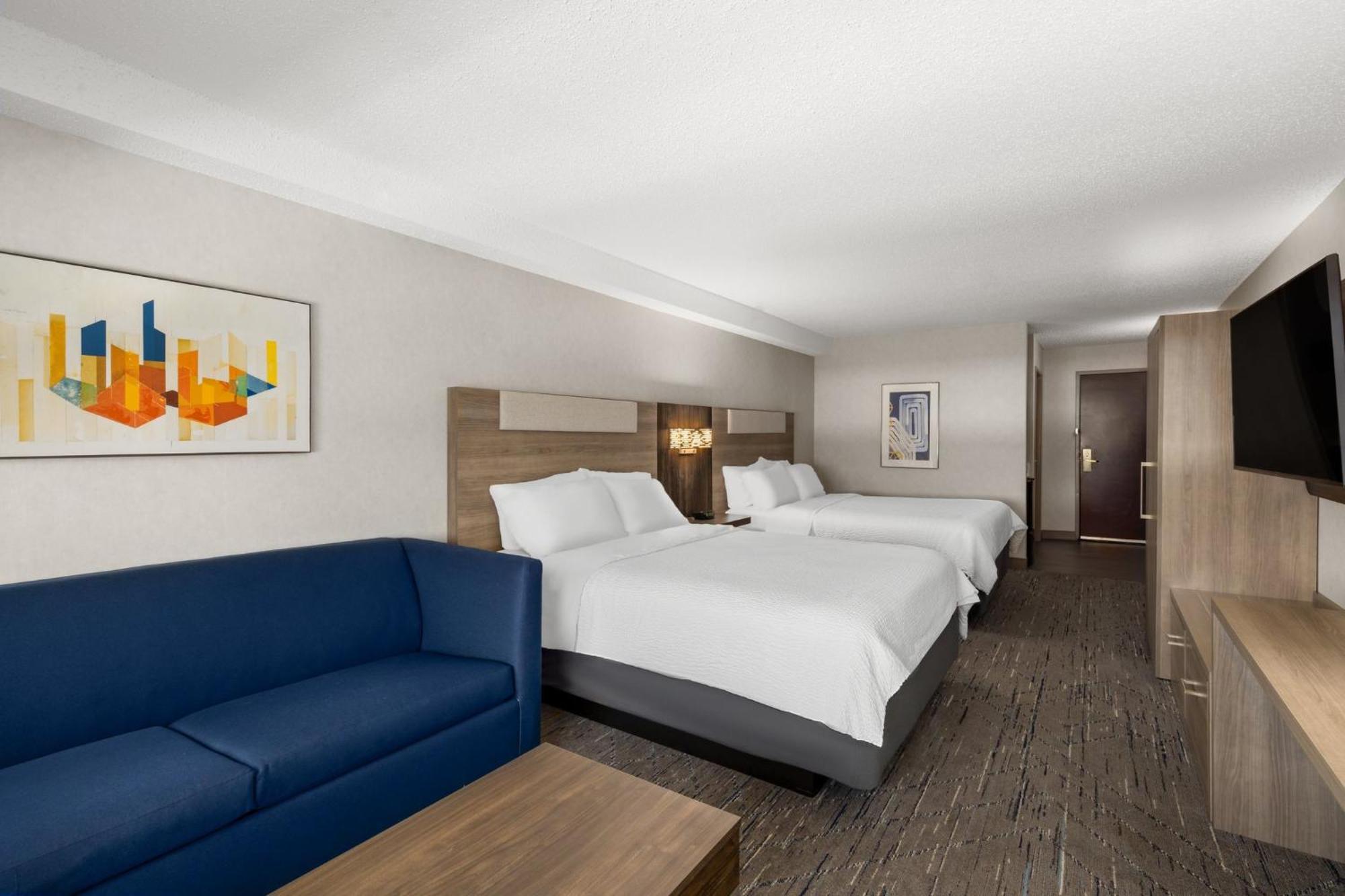 Express Grove - Premium Outlet Mall By Ihg 3*