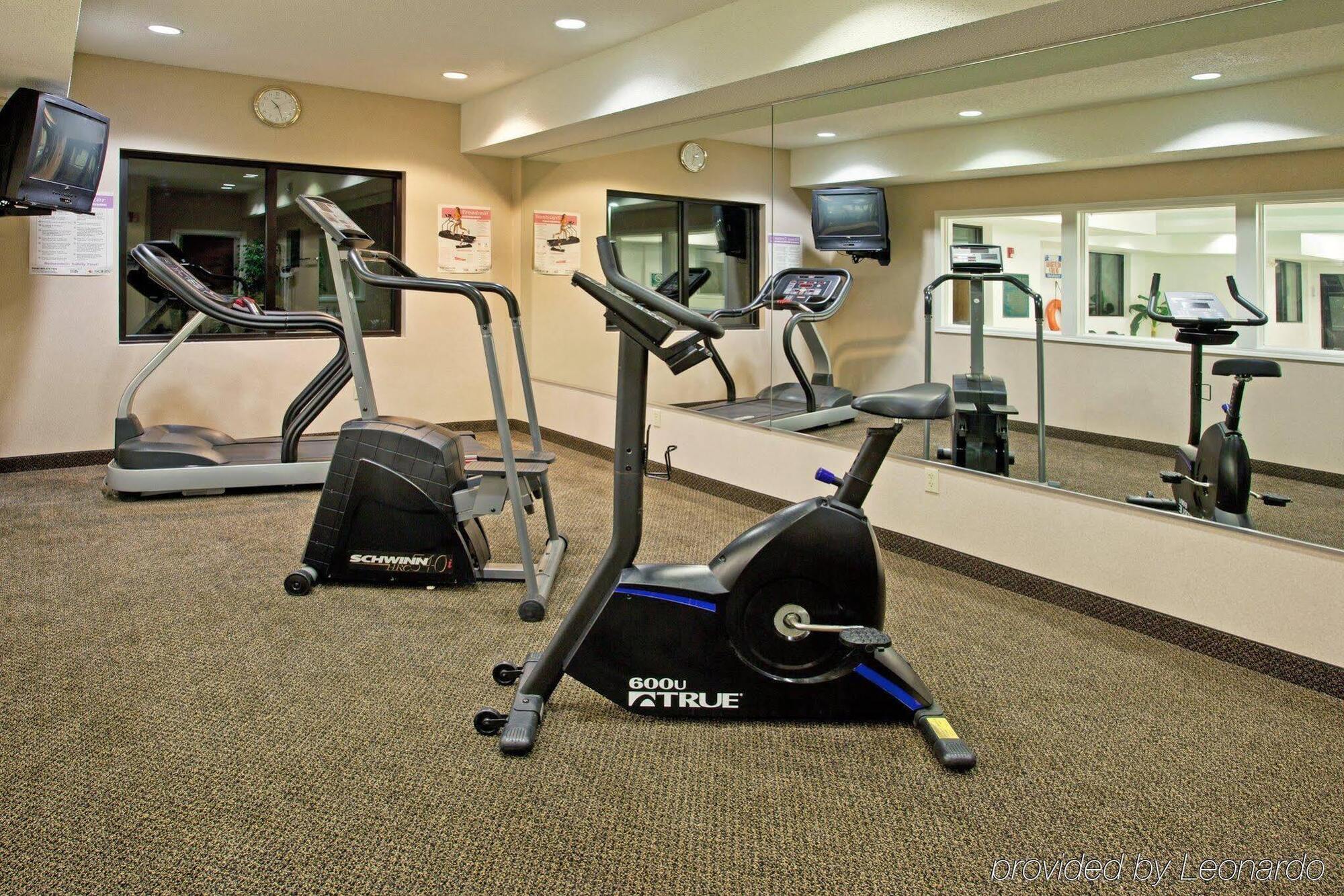 Express Grove - Premium Outlet Mall By Ihg Grove City
