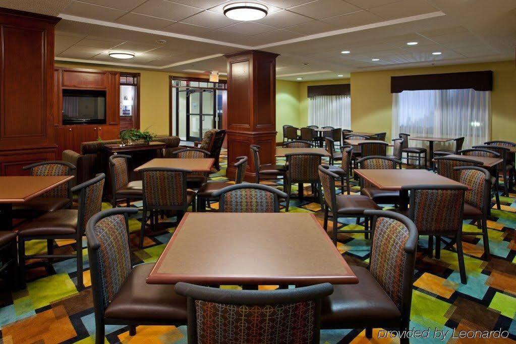 Express Grove - Premium Outlet Mall By Ihg