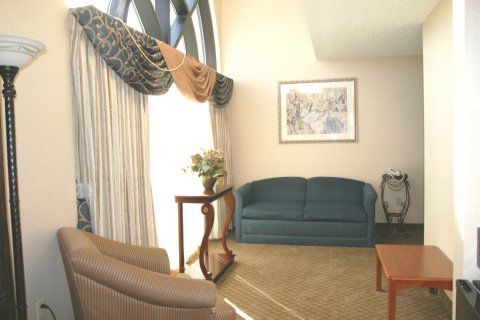 Express Grove - Premium Outlet Mall By Ihg Hotel